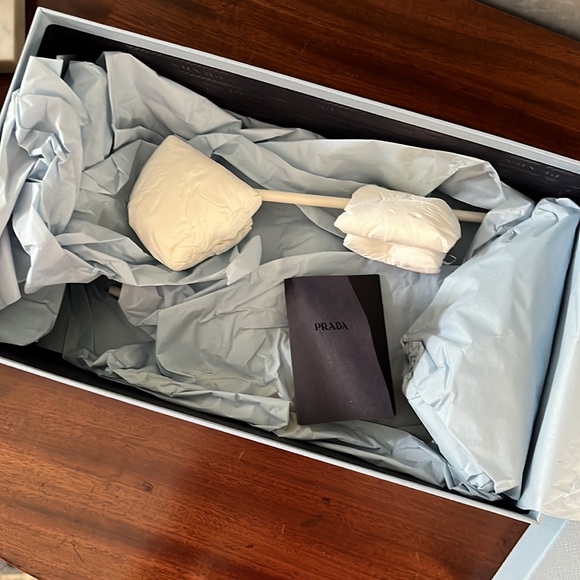 Prada Nude Heel NWT - Picture 5 of 8